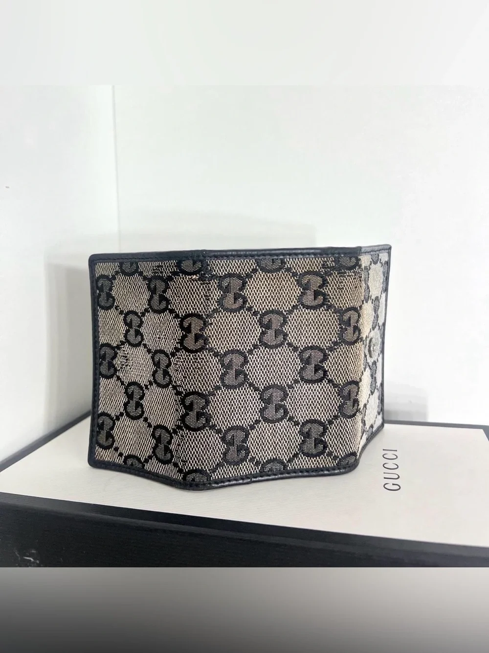 Gucci Keychain Clip Wallet - Picture 6 of 6